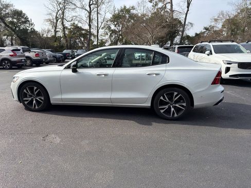 Certified 2025 Volvo S60 B5 Plus image 13