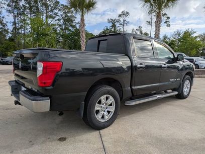 Used 2019 Nissan Titan SV