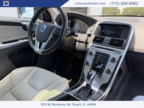 Used 2015 Volvo XC60 T6 Platinum AWD/4WD image 39