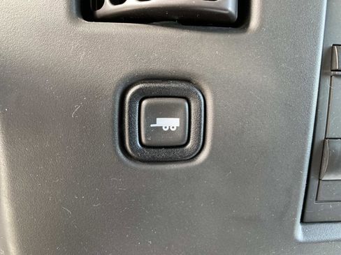 Used 2022 GMC Savana 3500 w/ Power Convenience Package image 20