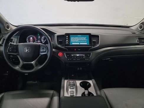 Used 2025 Honda Ridgeline RTL image 15