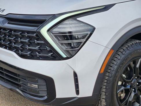 Certified 2025 Kia Sportage X-Pro AWD/4WD image 7
