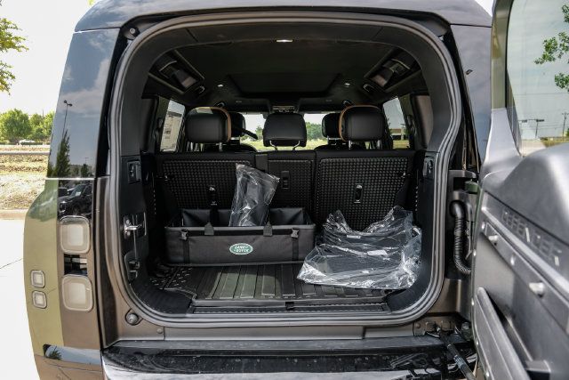 New 2026 Land Rover Defender 110 X AWD/4WD image 66