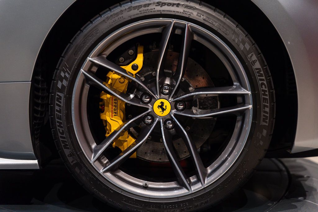 Certified 2018 Ferrari 488 Spider RWD image 14