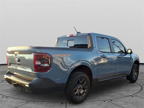 Used 2025 Ford Maverick Tremor image 4