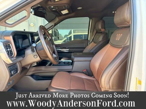 Used 2023 Ford F250 King Ranch w/ Chrome Package image 9
