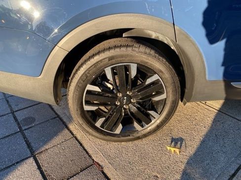 Used 2023 Kia Telluride SX image 14