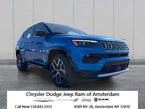 Used 2025 Jeep Compass Limited w/ Elite Group AWD/4WD image 1