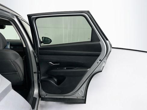 Used 2025 Hyundai Tucson SEL FWD image 31