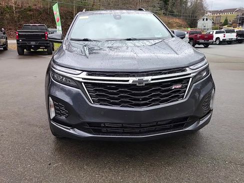 Used 2022 Chevrolet Equinox RS w/ RS Leather Package image 16