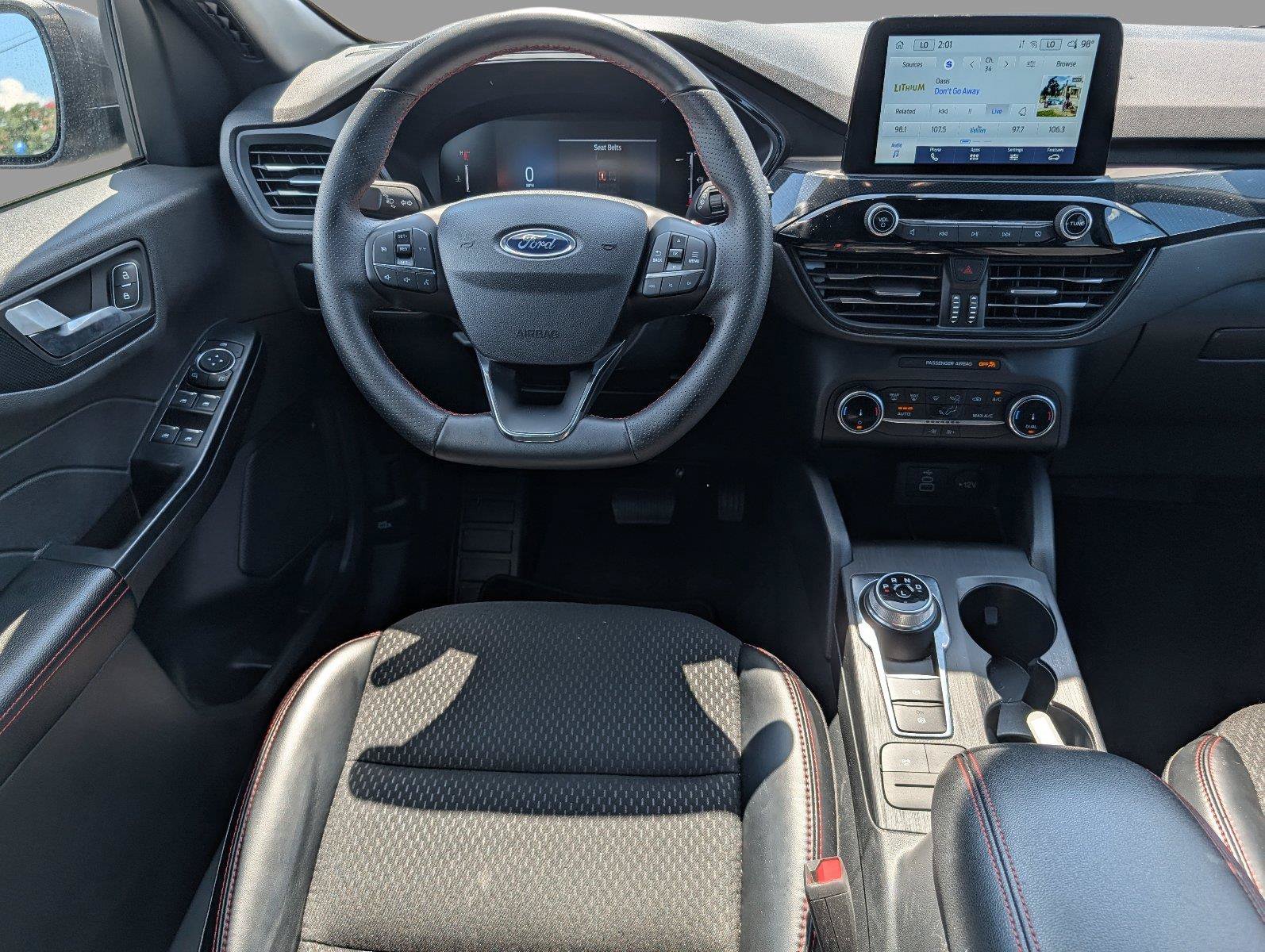 Used 2025 Ford Escape ST-Line FWD image 27