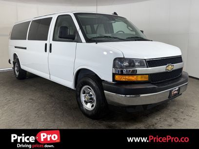 Used 2025 Chevrolet Express 3500 LT w/ LT Preferred Equipment Group