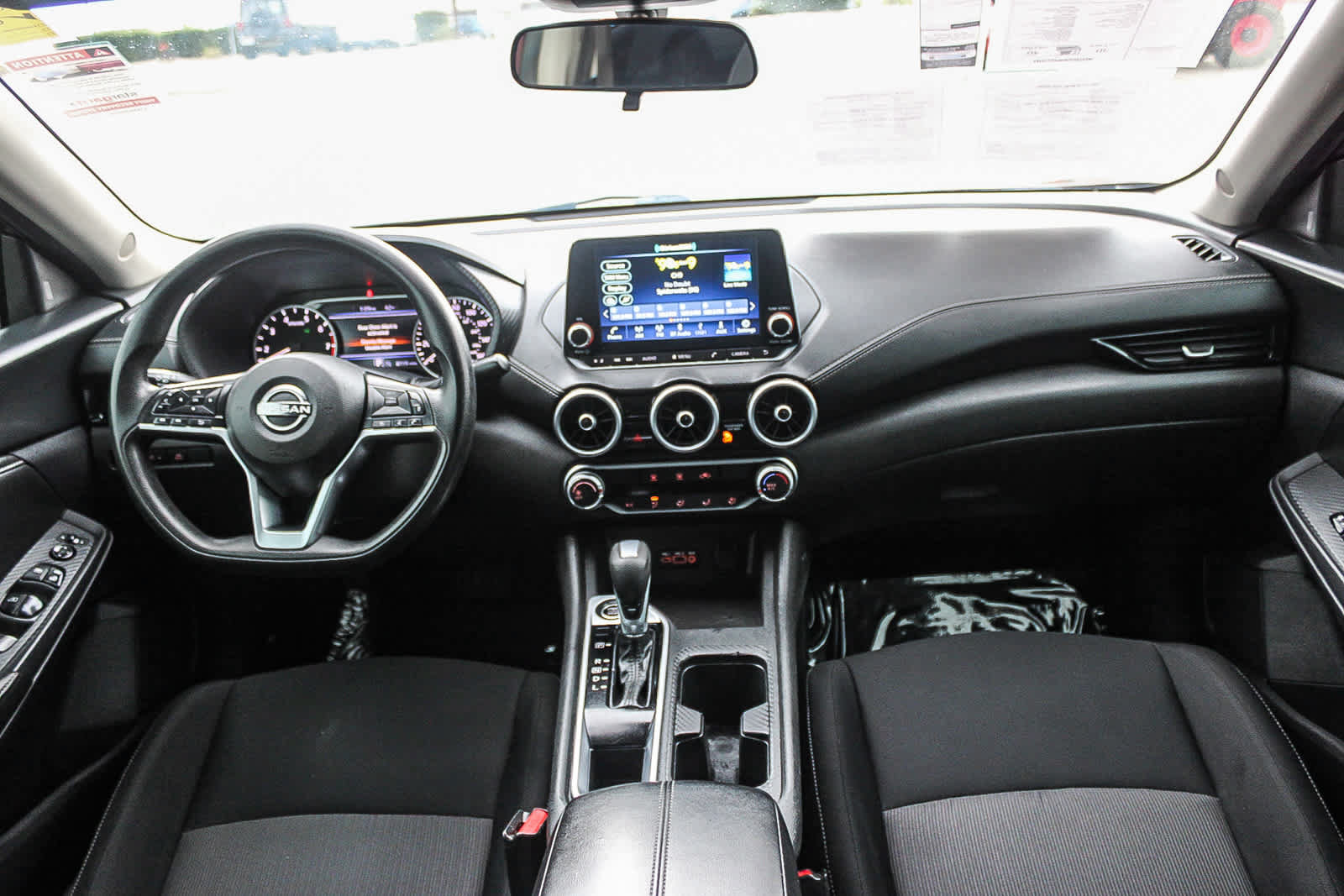 Used 2025 Nissan Sentra SV FWD image 12