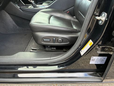 Used 2024 Chevrolet Malibu LT image 19