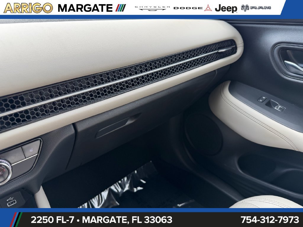 Used 2023 Honda HR-V EX-L image 20