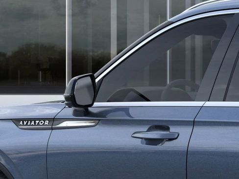 New 2026 Lincoln Aviator AWD image 20