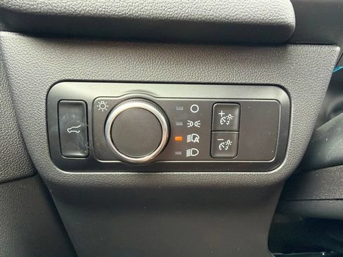 Used 2024 Ford Escape ST-Line w/ Tech Pack #1 AWD/4WD image 22