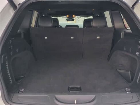 Used 2020 Jeep Grand Cherokee Limited image 36