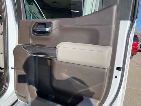 Used 2019 Chevrolet Silverado 1500 LTZ w/ LTZ Premium Package image 20