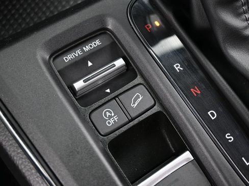 Used 2025 Honda CR-V EX image 37