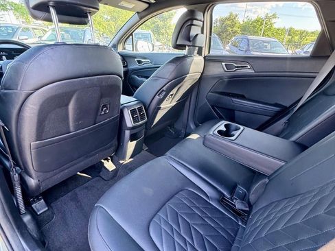 Used 2023 Kia Sportage X-Line AWD/4WD image 11