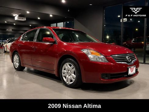 Used 2009 Nissan Altima 2.5 S w/ Convenience Pkg FWD image 1