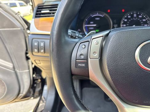 Used 2013 Lexus GS 450h image 24