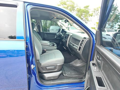 Used 2015 RAM 1500 Express AWD/4WD image 16