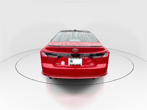Used 2025 Toyota Camry XSE image 7