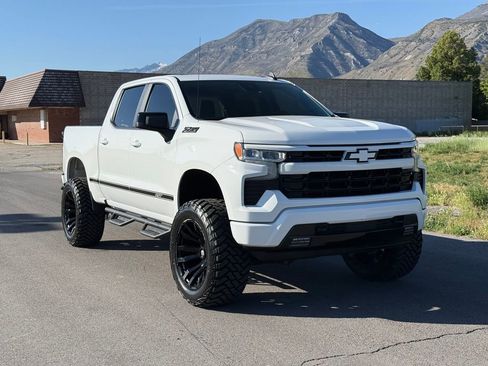 Used 2023 Chevrolet Silverado 1500 RST w/ Z71 Off-Road Package AWD/4WD image 1