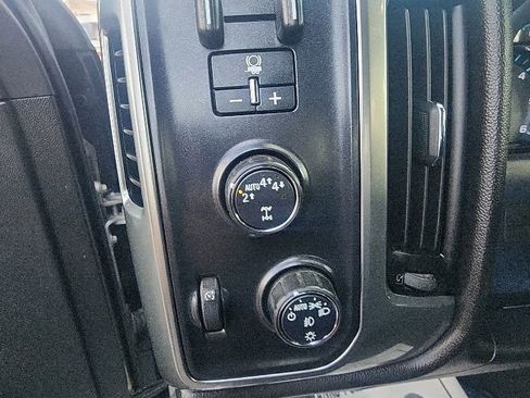 Used 2019 Chevrolet Silverado 1500 LT w/ All Star Edition AWD/4WD image 16
