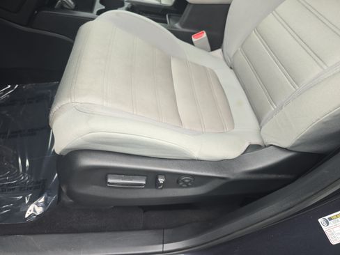 Used 2018 Honda CR-V EX image 28