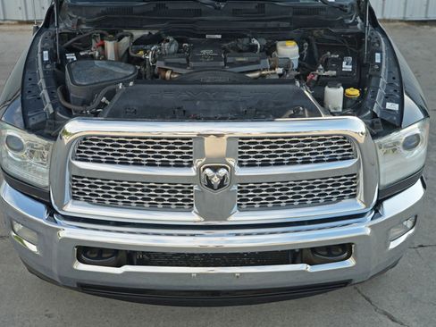 Used 2015 RAM 3500 Laramie image 6