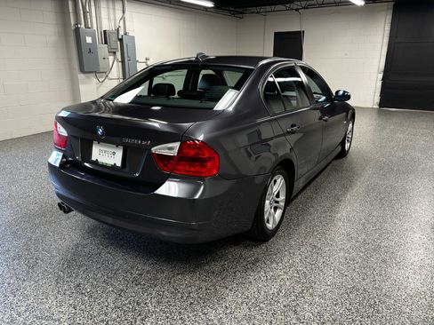 Used 2008 BMW 328xi Sedan image 3