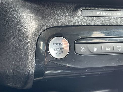 Used 2024 Ford Escape Platinum AWD/4WD image 25