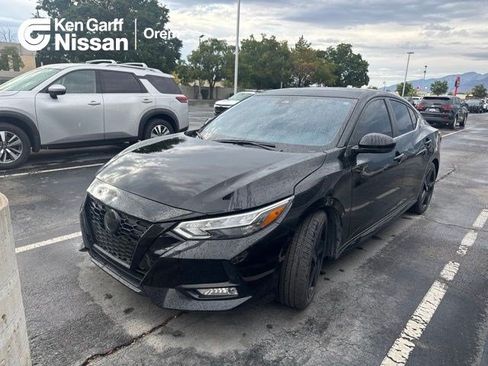 Used 2022 Nissan Sentra SR w/ Midnight Edition FWD image 1