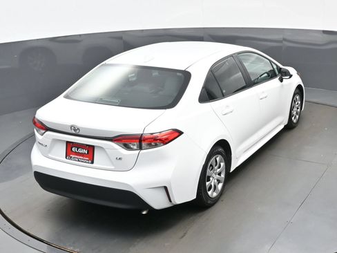 Used 2024 Toyota Corolla LE FWD image 38