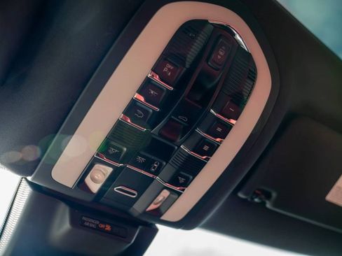 New 2026 Porsche Macan Turbo AWD/4WD image 22