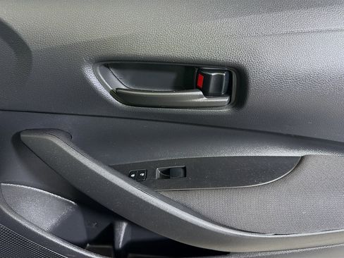 Used 2023 Toyota Corolla LE image 30