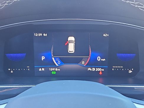 Certified 2022 Volkswagen Tiguan SE w/ Panoramic Sunroof Package image 22