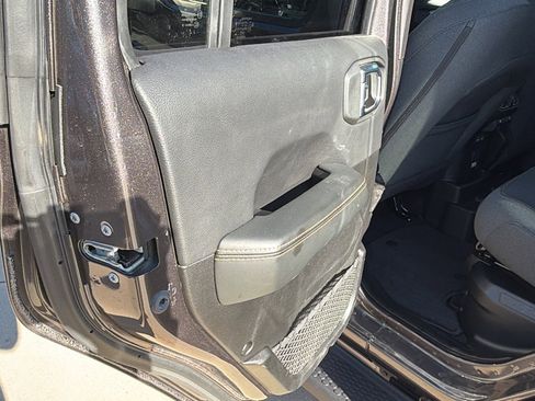 Used 2025 Jeep Wrangler Sahara 4xe image 22