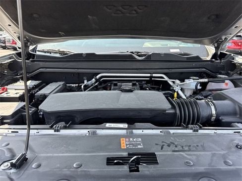 New 2026 GMC Canyon Elevation w/ Convenience Package image 23