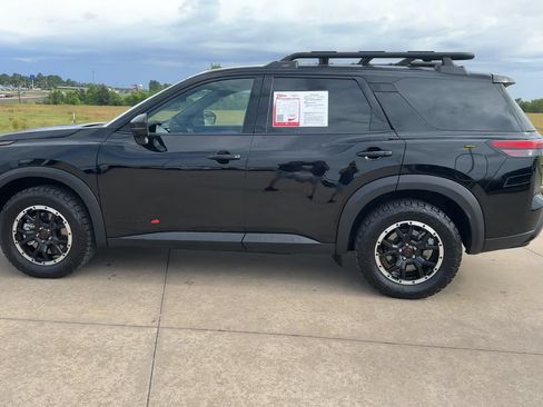 Used 2026 Nissan Pathfinder Rock Creek AWD/4WD image 6