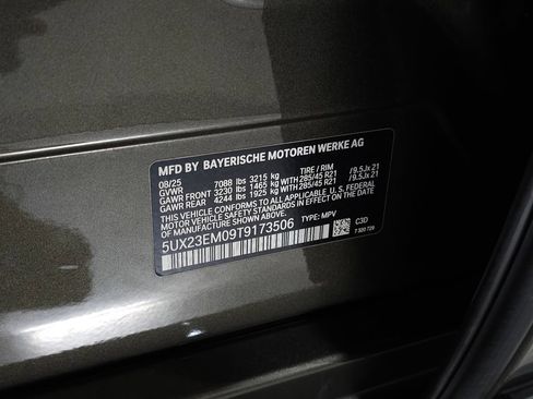 Used 2026 BMW X7 xDrive40i w/ Executive Package AWD/4WD image 45
