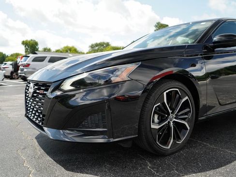 Used 2026 Nissan Altima 2.5 SR FWD image 17