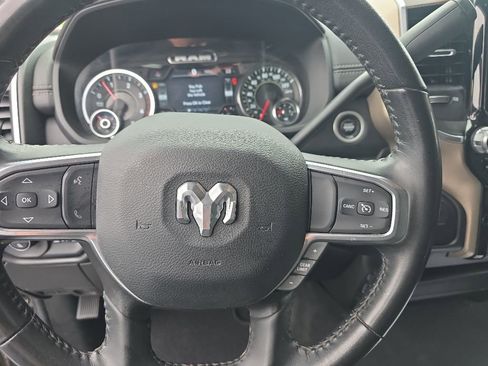 Used 2024 RAM 2500 Laramie AWD/4WD image 18