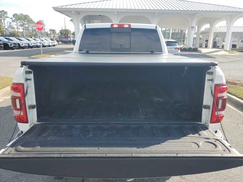 Used 2024 RAM 2500 Limited image 5