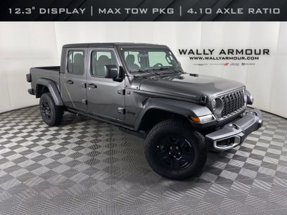 New 2026 Jeep Gladiator Sport