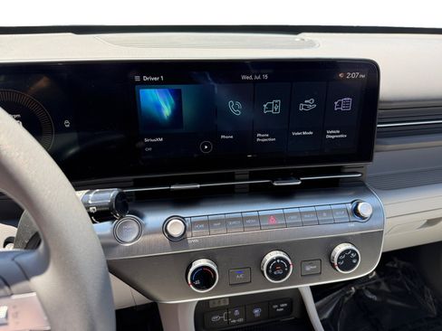 Certified 2025 Hyundai Kona SE FWD image 12