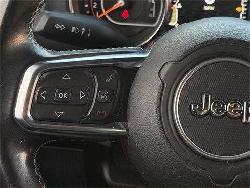 Used 2020 Jeep Gladiator Overland image 14